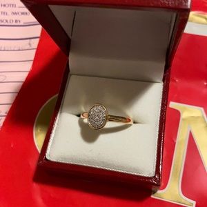 14kt Gold Diamond Ring stamped 585